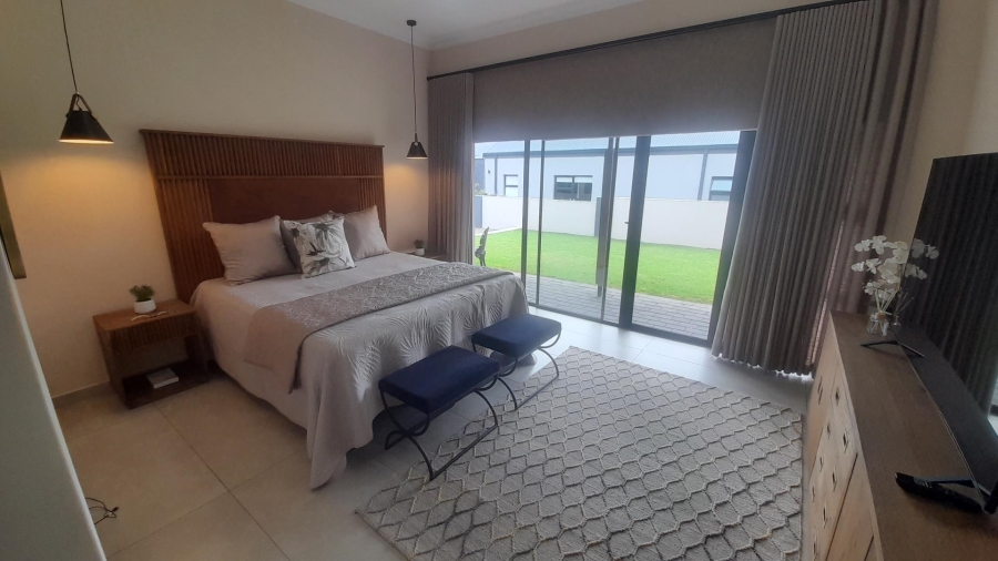 4 Bedroom Property for Sale in Meerhof North West